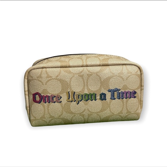 Coach Disney once upon a Time make up pouch - Picture 2 of 7